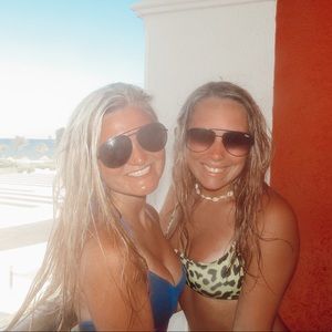 Meet your Posher, Blair